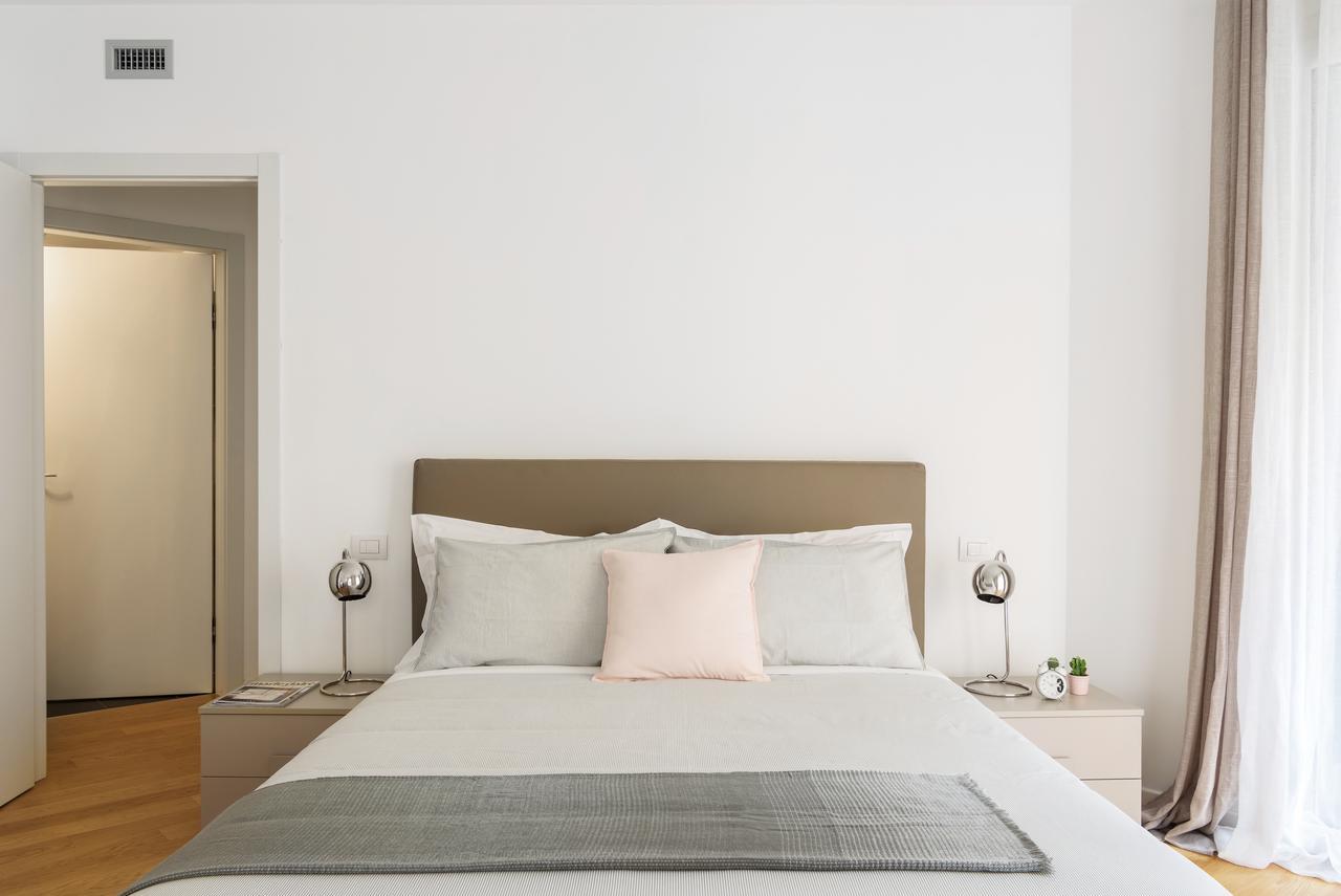 شقة Joivy Sunny 1-Bed Flat With Balcony ميلان المظهر الخارجي الصورة