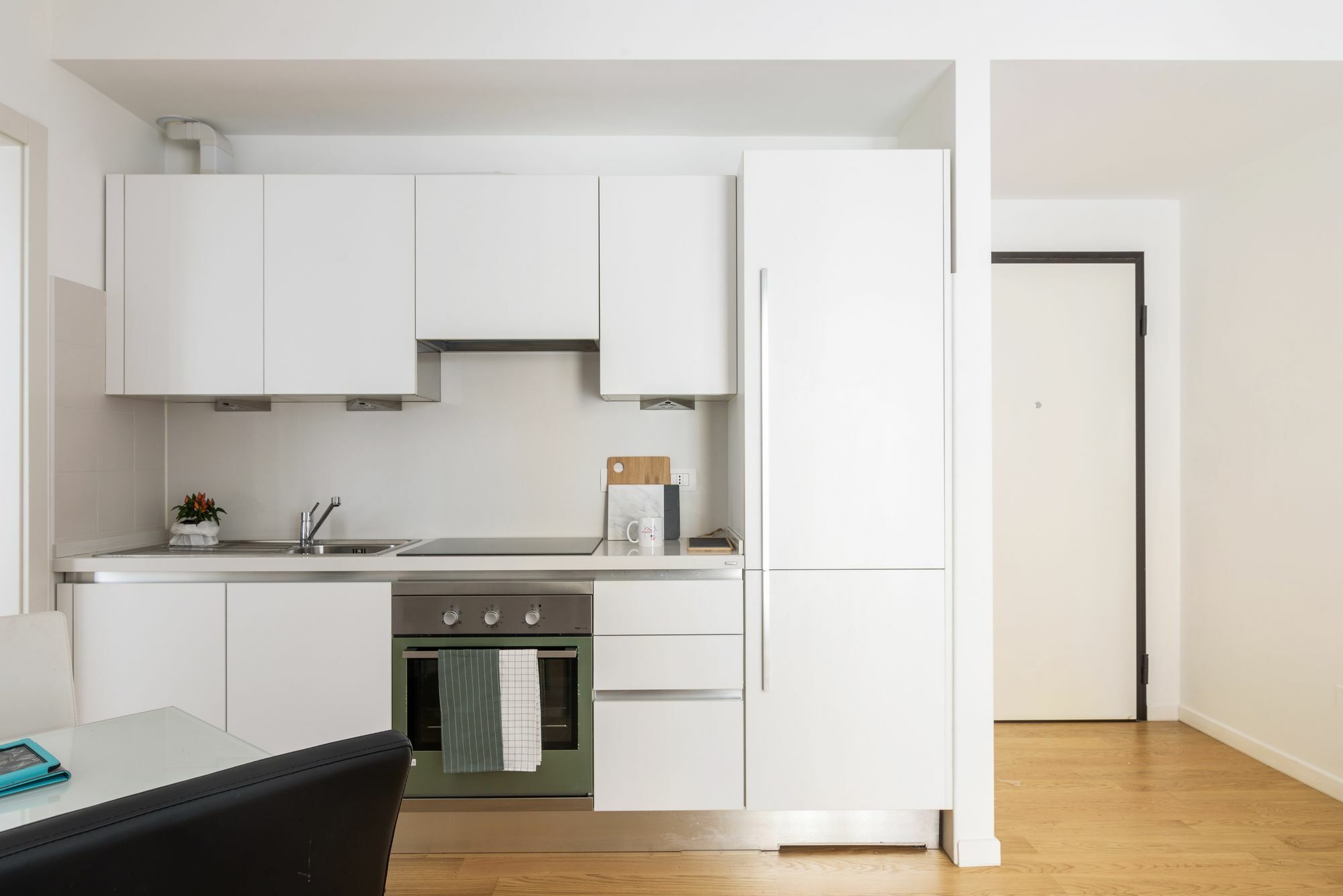 شقة Joivy Sunny 1-Bed Flat With Balcony ميلان المظهر الخارجي الصورة